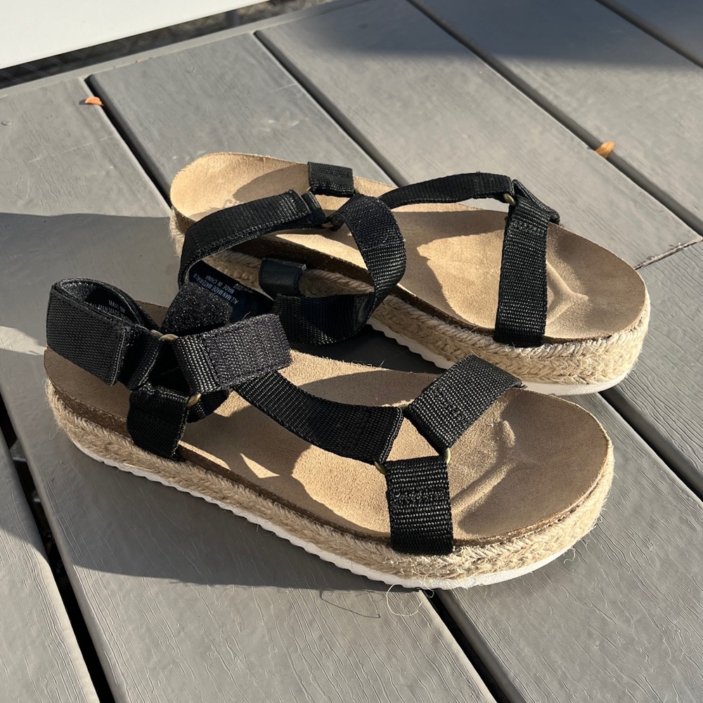 Cushion wire women’s Mavi Espadrille Cork Wedge Sandal black size 9